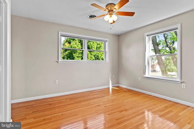 17 KENSINGTON DRIVE, Chambersburg, PA 17201