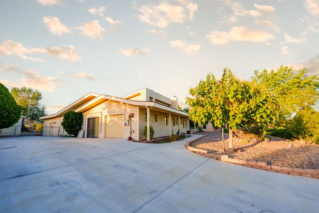 3507 Saint Andrews Drive SE, Rio Rancho, NM 87124