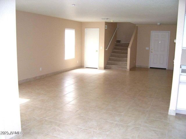 7500 E DEER VALLEY Road 170, Scottsdale, AZ 85255