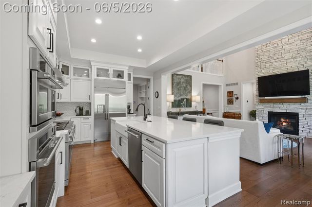 11701 Tuscany Court, Plymouth, MI 48170