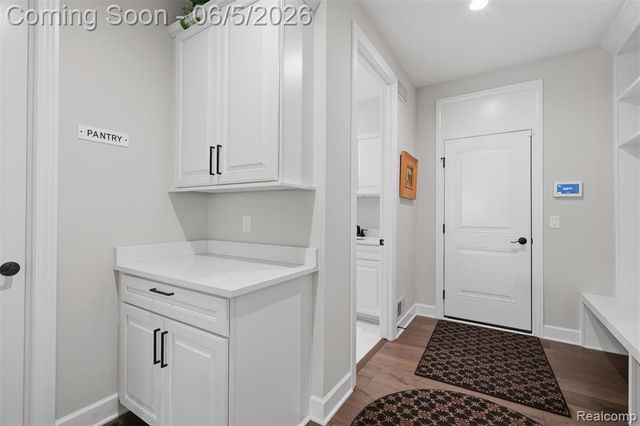 11701 Tuscany Court, Plymouth, MI 48170