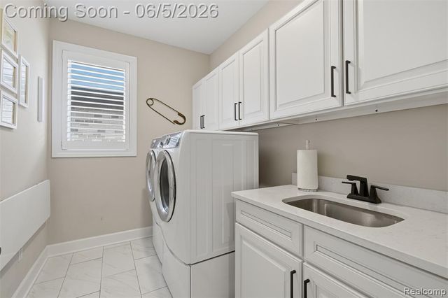 11701 Tuscany Court, Plymouth, MI 48170