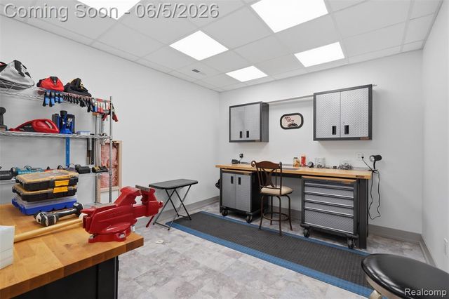 11701 Tuscany Court, Plymouth, MI 48170