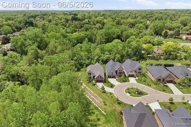 11701 Tuscany Court, Plymouth, MI 48170
