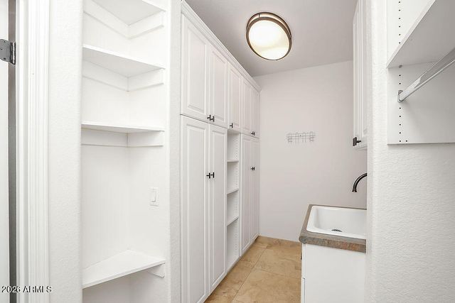 1620 E SILVERWOOD Drive, Phoenix, AZ 85048