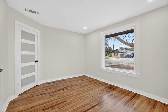 600 E Broadway St, Midland, TX 79707