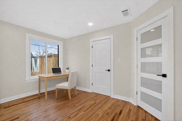 600 E Broadway St, Midland, TX 79707