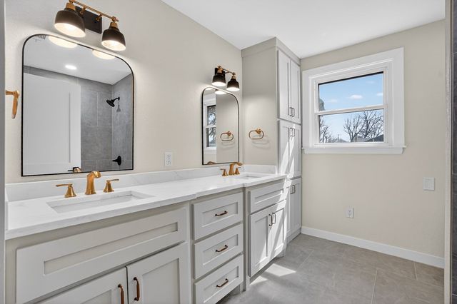 600 E Broadway St, Midland, TX 79707