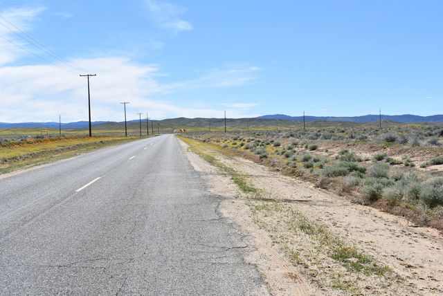 Cor Avenue C12 & 141st St West, Fairmont, CA 93536