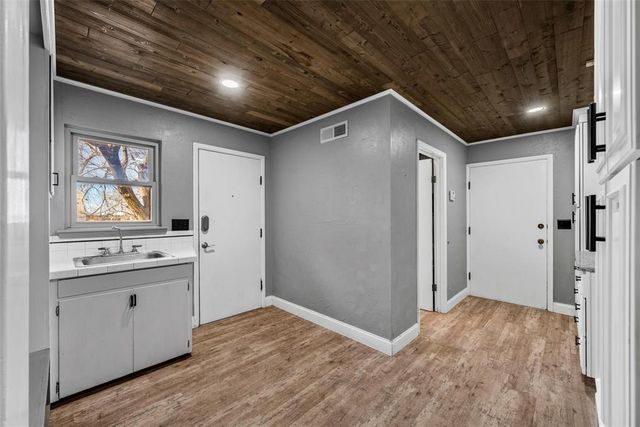 1202 S 13th Street, Kingfisher, OK 73750