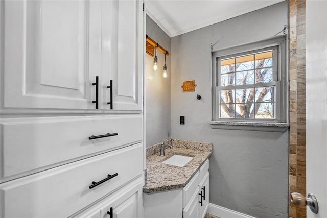 1202 S 13th Street, Kingfisher, OK 73750