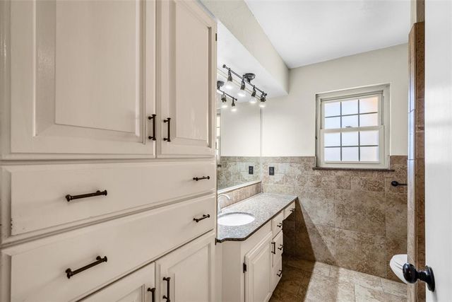 1202 S 13th Street, Kingfisher, OK 73750