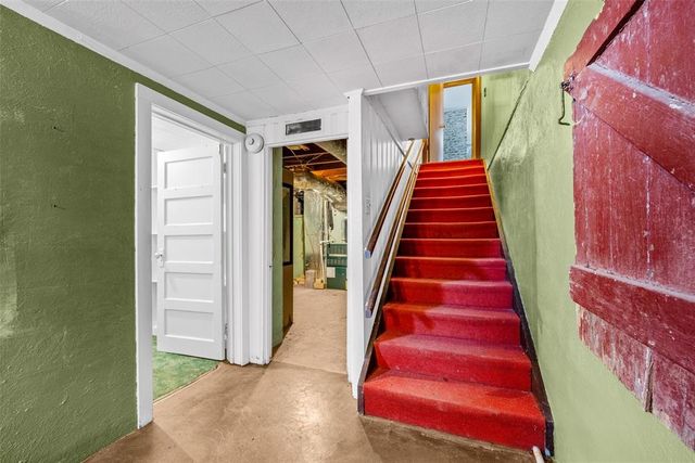 1202 S 13th Street, Kingfisher, OK 73750