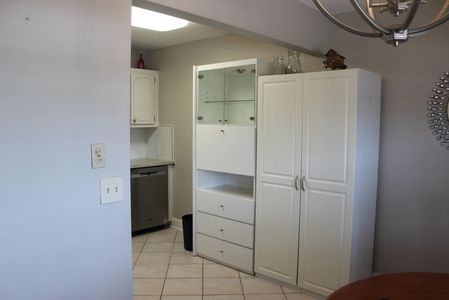 35 SOMERSET B 35, West Palm Beach, FL 33417