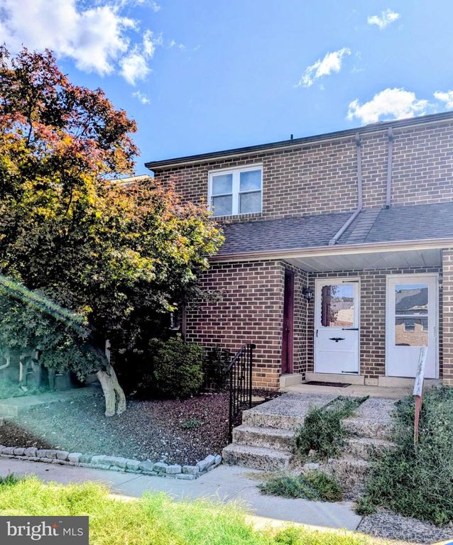 36 MARKEL RD, MALVERN, PA 19355 — exterior