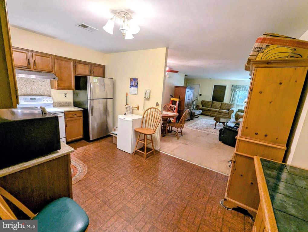 36 MARKEL RD, MALVERN, PA 19355 — photo 4