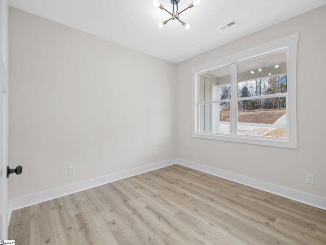 350 W River Grove Circle, Roebuck, SC 29376