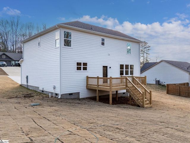 350 W River Grove Circle, Roebuck, SC 29376