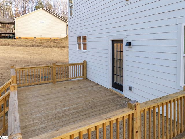 350 W River Grove Circle, Roebuck, SC 29376