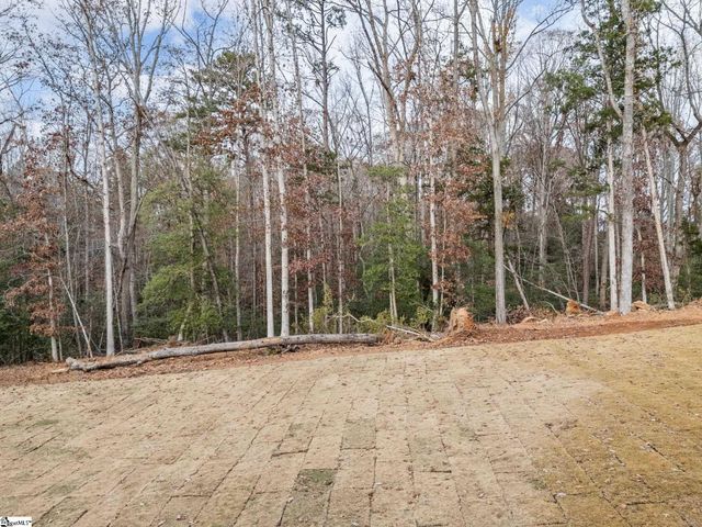350 W River Grove Circle, Roebuck, SC 29376