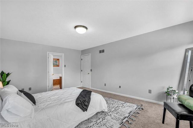 8572 Nobleman Circle NW, Massillon, OH 44646