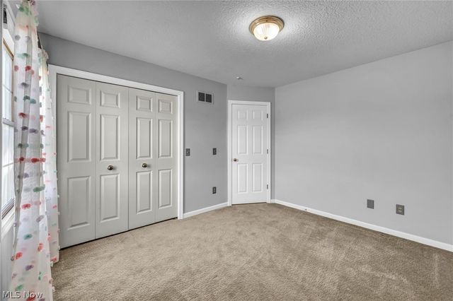 8572 Nobleman Circle NW, Massillon, OH 44646