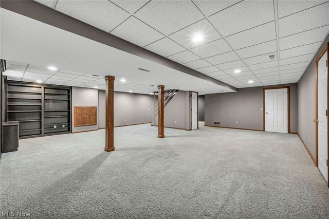 8572 Nobleman Circle NW, Massillon, OH 44646