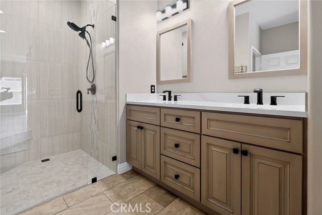 21610 Paseo Venezia, Mission Viejo, CA 92692