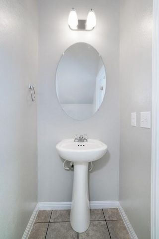 156 Triumph RD, Buda, TX 78610