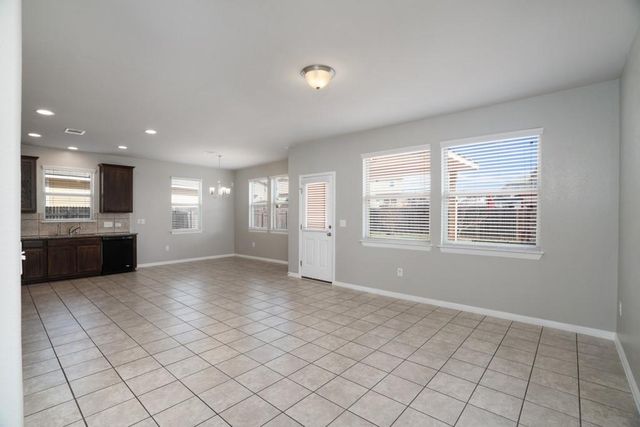 156 Triumph RD, Buda, TX 78610