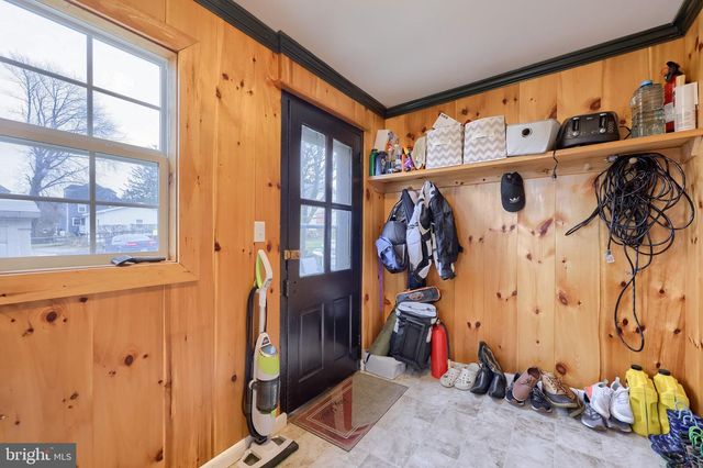 123 MURRAY AVE, West Grove, PA 19390