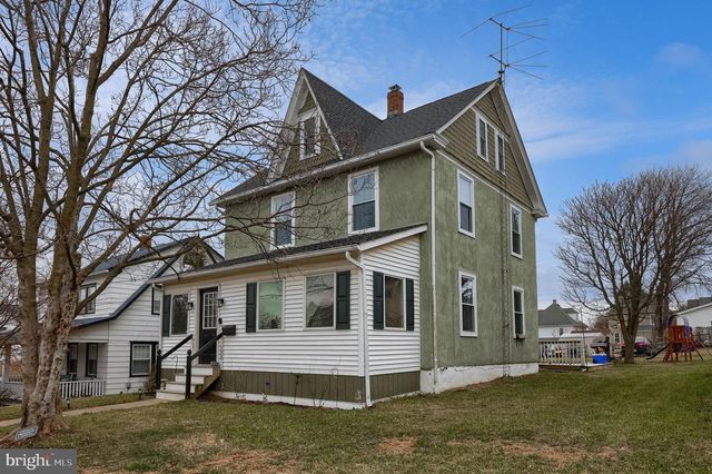 123 MURRAY AVE, West Grove, PA 19390