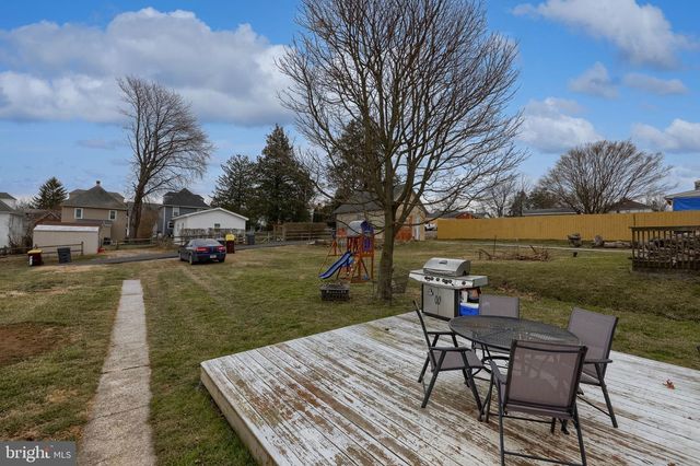 123 MURRAY AVE, West Grove, PA 19390