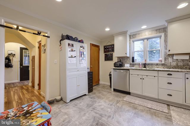 123 MURRAY AVE, West Grove, PA 19390