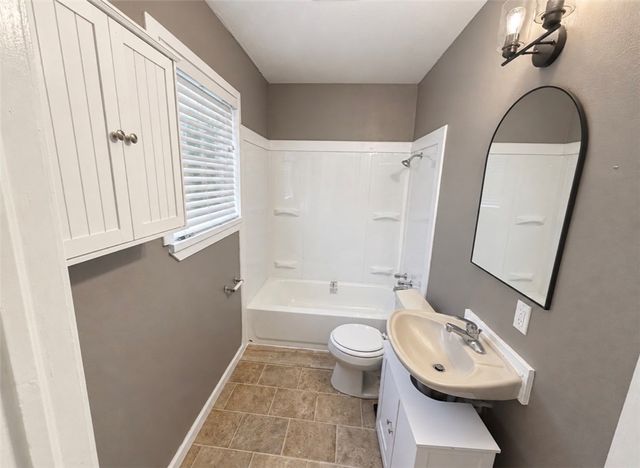 4813 Odem Dr, Corpus Christi, TX 78415