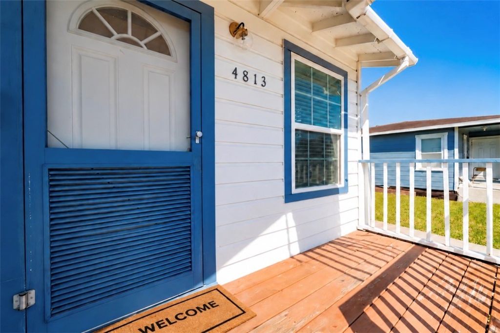 4813 Odem Dr, Corpus Christi, TX 78415 — photo 2