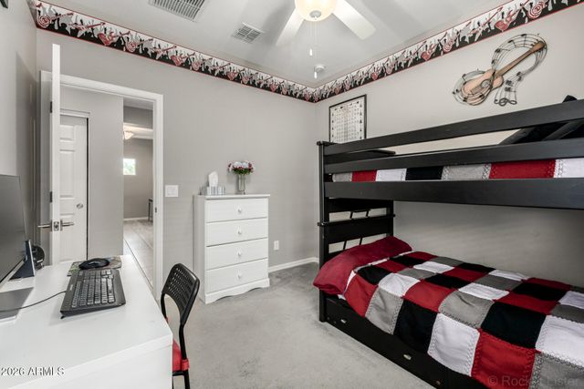 510 W CUCUMBER TREE Avenue, San Tan Valley, AZ 85140