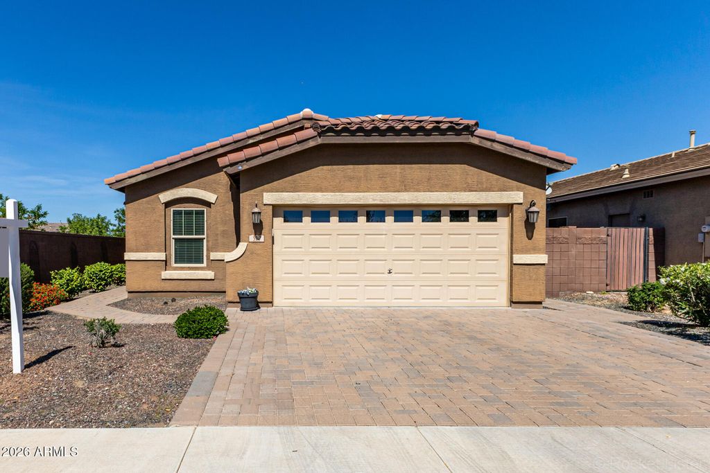 510 W CUCUMBER TREE Avenue, San Tan Valley, AZ 85140