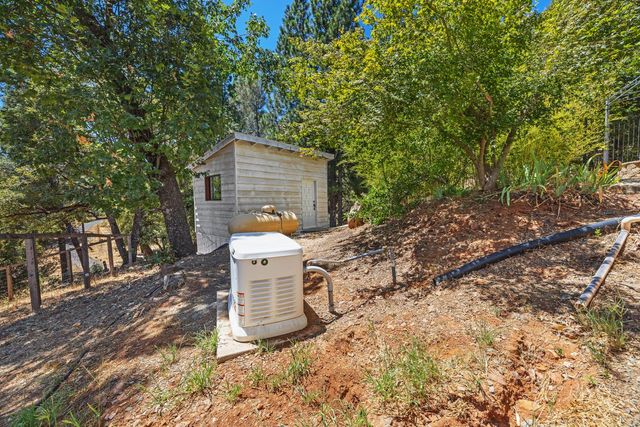 11110 Clinton Bar Rd, Pine Grove, CA 95665