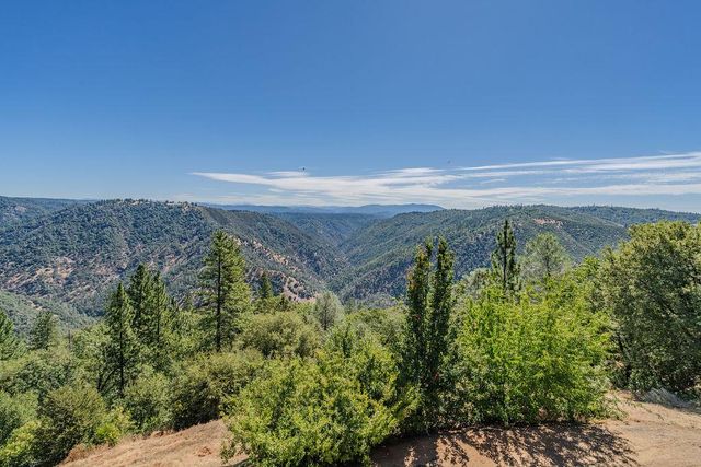 11110 Clinton Bar Rd, Pine Grove, CA 95665