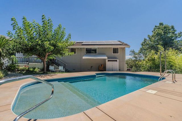 11110 Clinton Bar Rd, Pine Grove, CA 95665