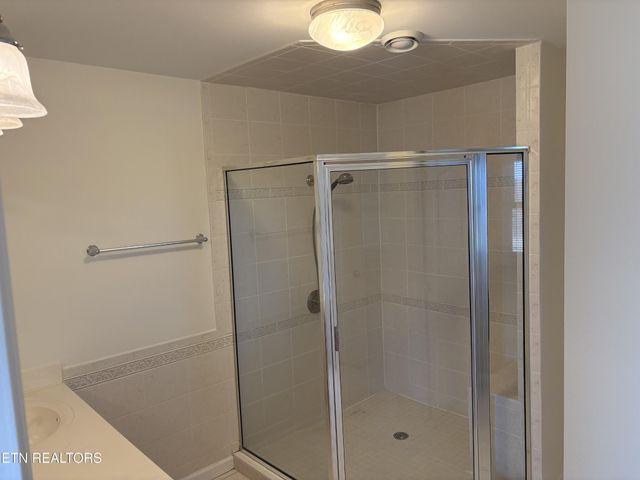 1032 Kendall Smith Rd, Pikeville, TN 37367