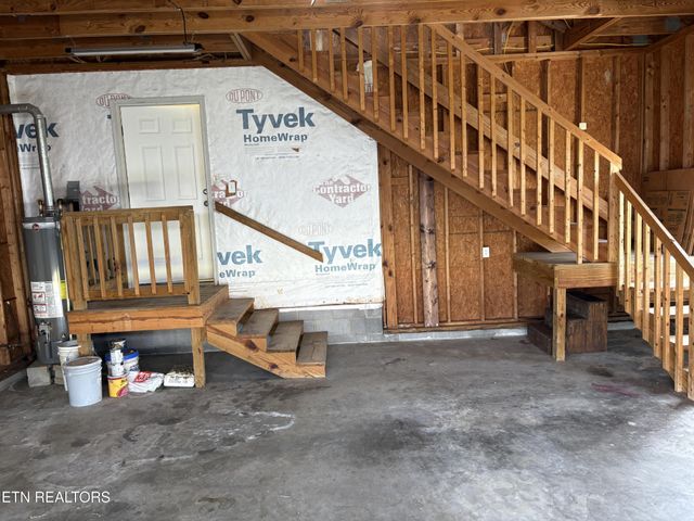 1032 Kendall Smith Rd, Pikeville, TN 37367