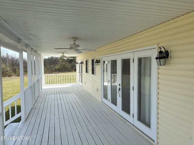 1032 Kendall Smith Rd, Pikeville, TN 37367