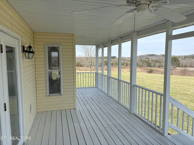 1032 Kendall Smith Rd, Pikeville, TN 37367