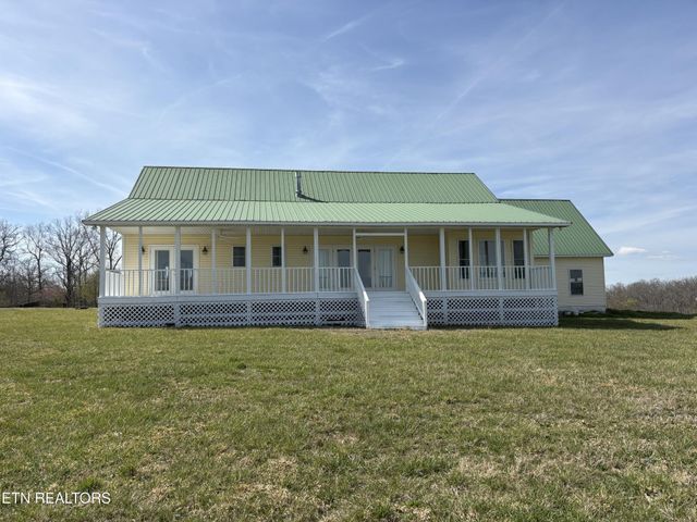 1032 Kendall Smith Rd, Pikeville, TN 37367