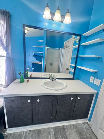 3950 Homedale Road UNIT 8, Klamath Falls, OR 97603