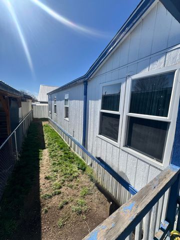 3950 Homedale Road UNIT 8, Klamath Falls, OR 97603