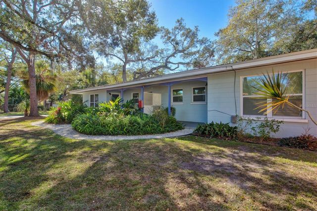 1751 6TH STREET, Sarasota, FL 34236
