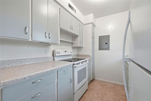 1751 6TH STREET, Sarasota, FL 34236